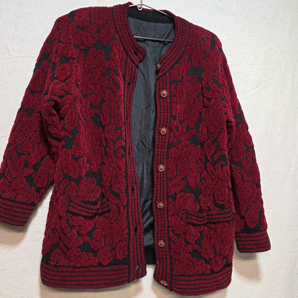 Red and Black Floral Knit Cardigan